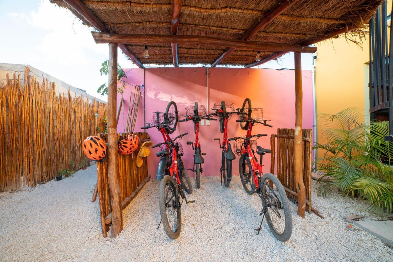 New Friends Hostel & Bar Adults Only Valladolid  Ngoại thất bức ảnh