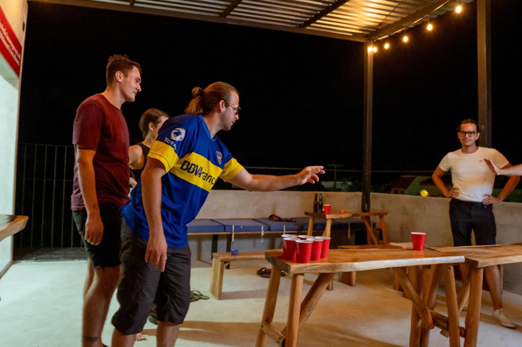 New Friends Hostel & Bar Adults Only Valladolid  Ngoại thất bức ảnh