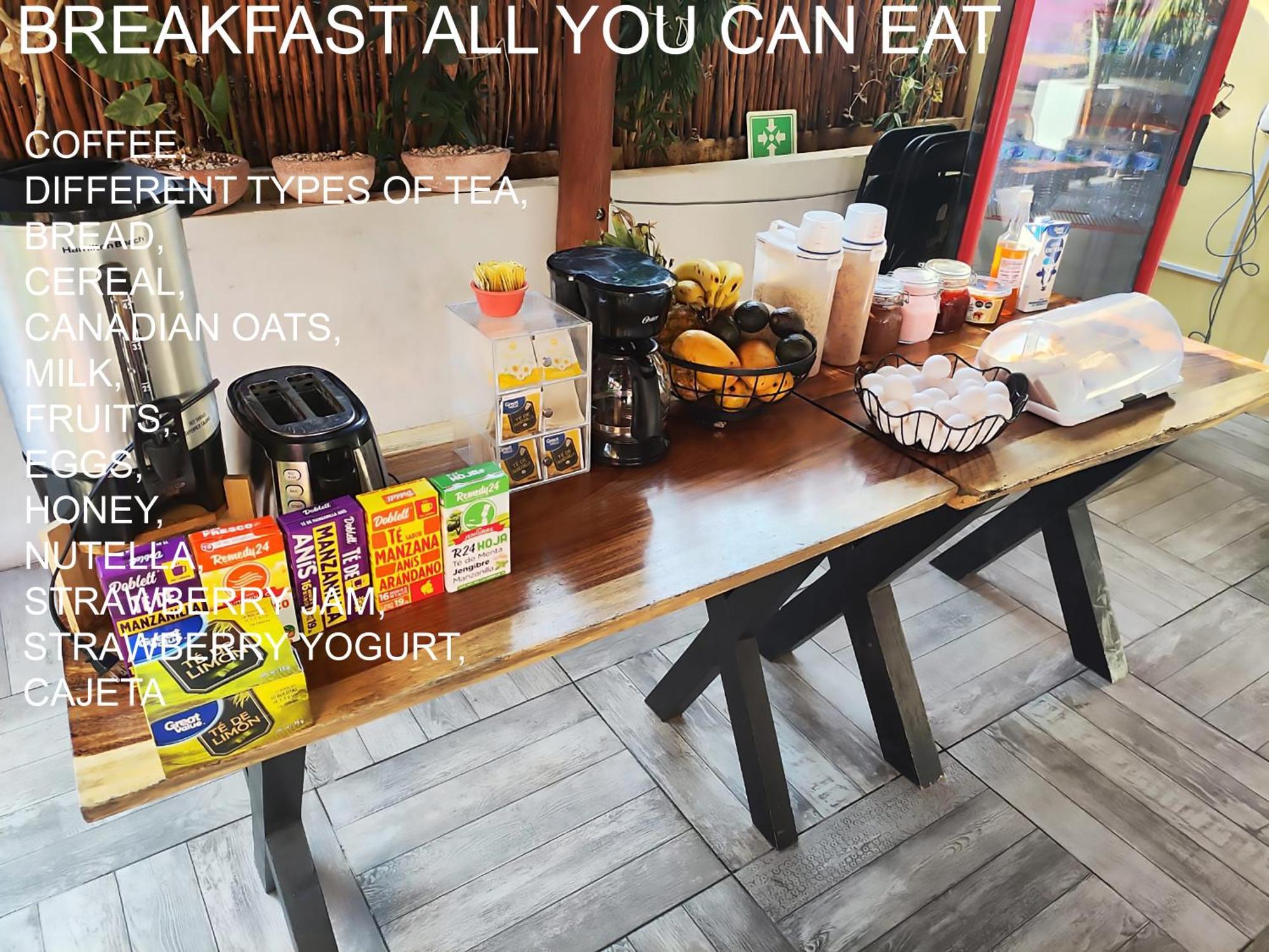 New Friends Hostel & Bar Adults Only Valladolid  Ngoại thất bức ảnh